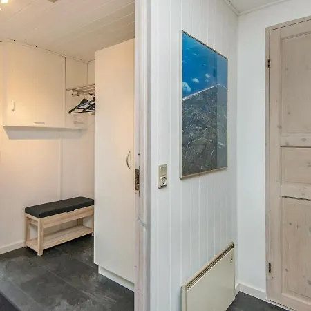 6 Person Holiday In Bl Vand Blåvand