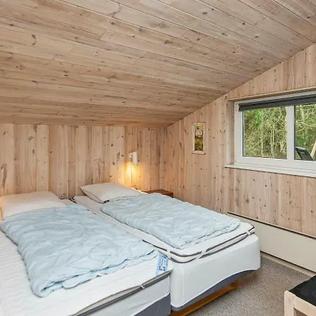 6 Person Holiday In Bl Vand Vakantiehuis