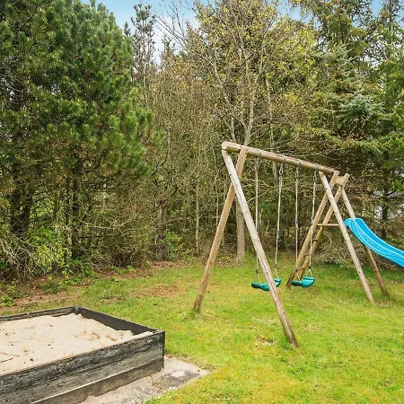 6 Person Holiday In Bl Vand *